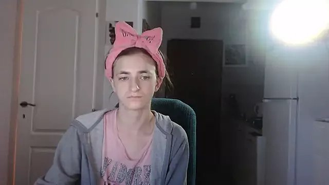 simyhvn on StripChat