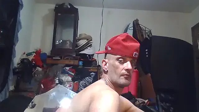 slinginbigD from StripChat