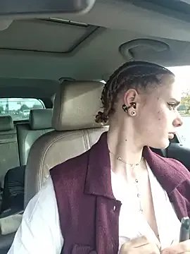 SophieCharm on StripChat