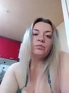 StepMommyXXX on StripChat