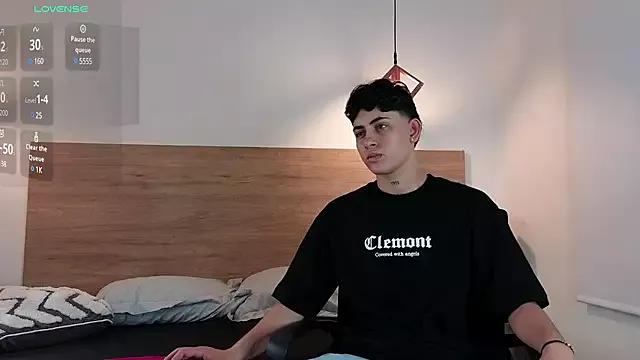 Stiven_Benet_ on StripChat