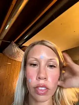 sunshinekissxo on StripChat 