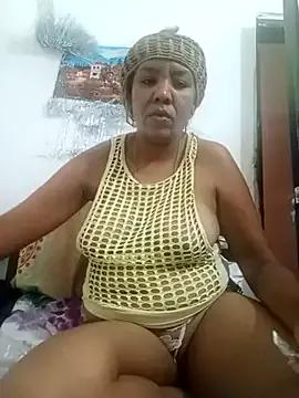 Surreyaa on StripChat 