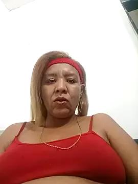 Surreyaa on StripChat 