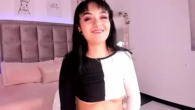 Sweet_Namii on StripChat 