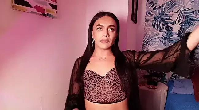sweetcata23 on StripChat 