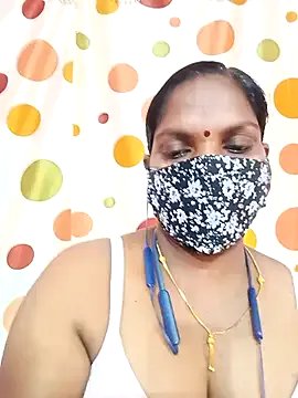 Tamil_Abinaya — Boobs oii