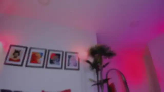 Taylor__foxxx from StripChat