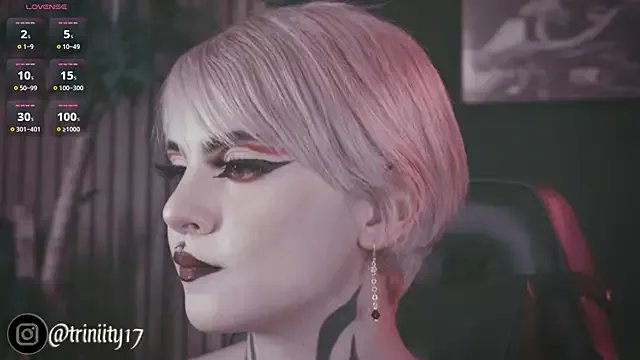 Trinity___s on StripChat