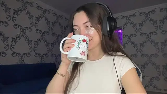 TwotyBright — wish me good morning^^