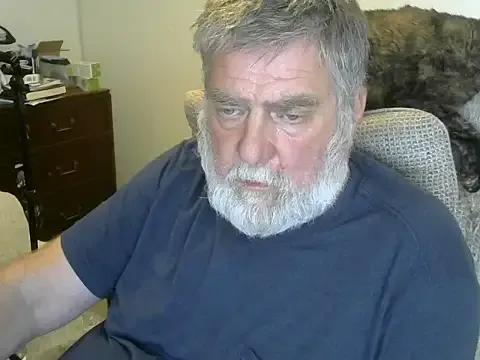 viejo_oso on StripChat