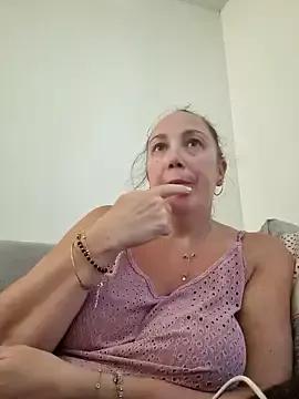 Wisie_Cutie on StripChat 