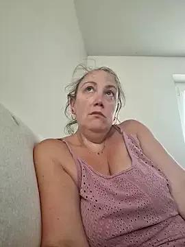 Wisie_Cutie on StripChat 