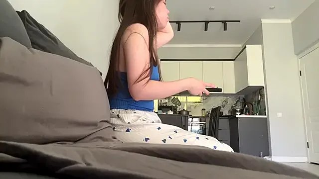 Wow_Akemi on StripChat