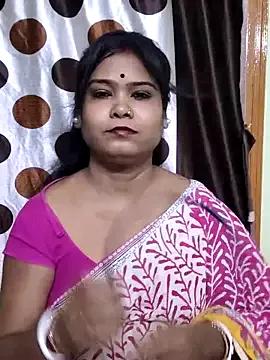 yoursweety09 from StripChat