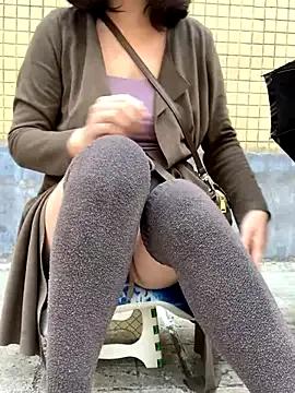 zhizhinaigai from StripChat